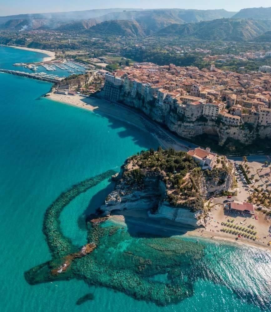 Appartamento Gaia A Tropea Apartment *